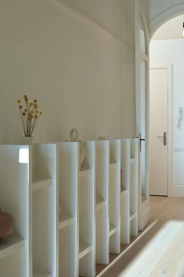 Sapo - Two Bedroom In The Heart Of Barcelona 0*,  Spain